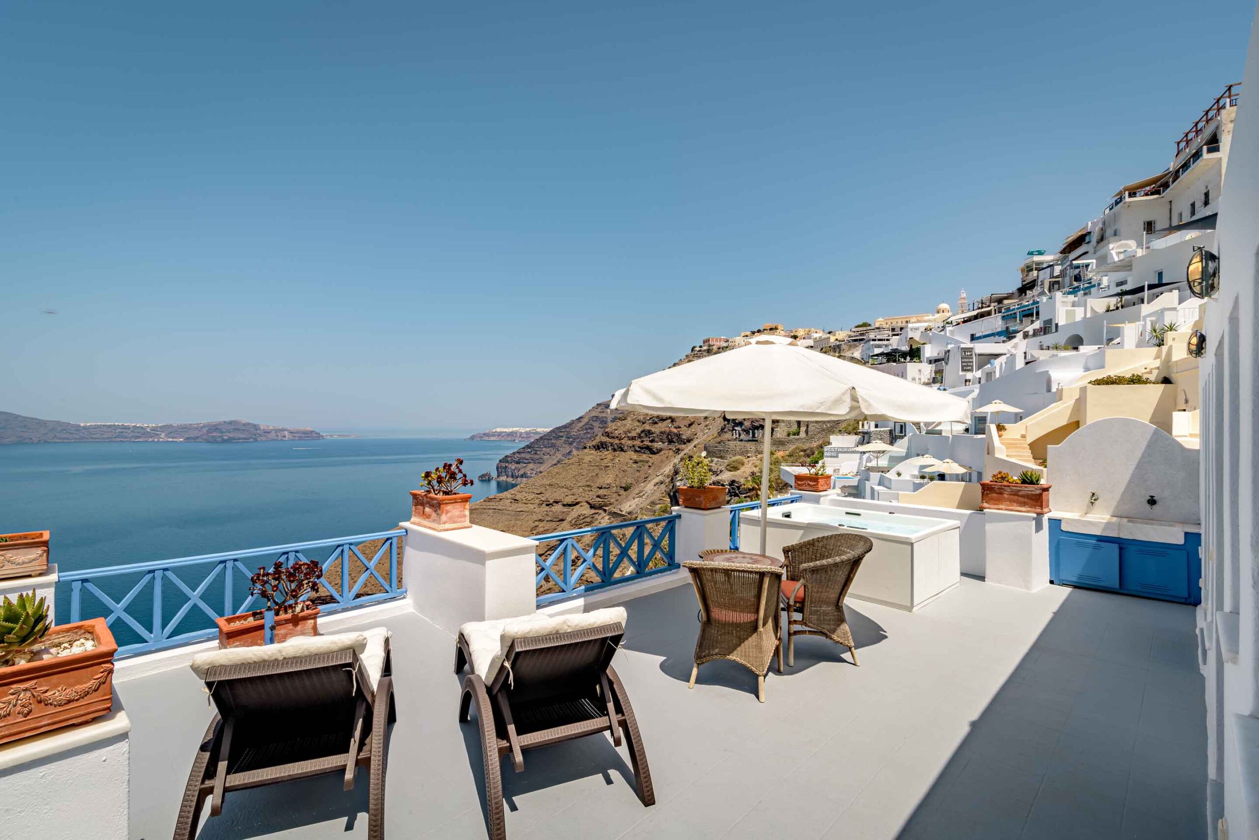 Golden-Grey-Goose-Day-Time-99 santorini greece accommodation